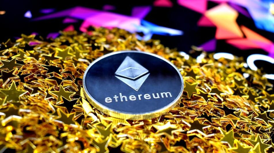 Bitcoin sice přesáhl hranici 14 000 USD, ale Ethereum zpracuje větší objem