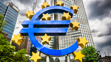 Evropská centrální banka nezvýší úrokové sazby dříve než inflace dosáhne 2 %
