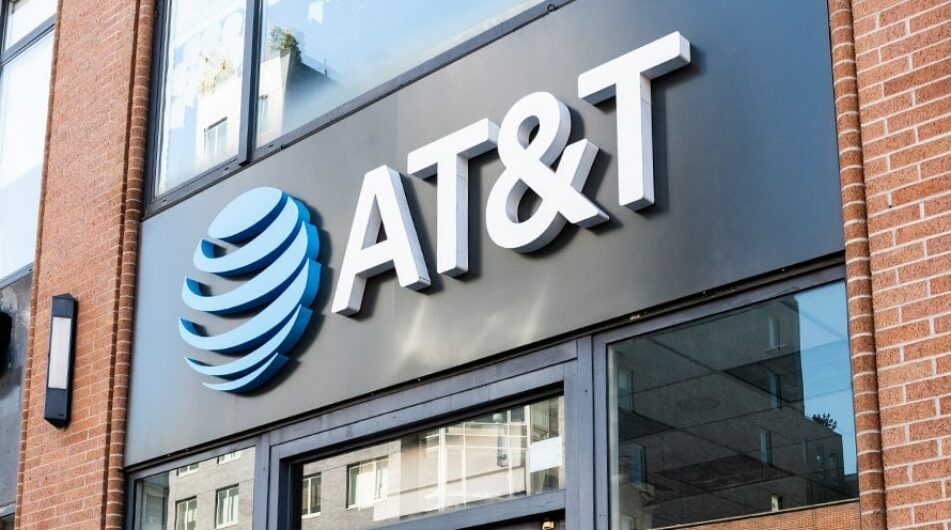 AT&T poprvé po 14 letech nezvýší dividendu – Je to zlé znamení?