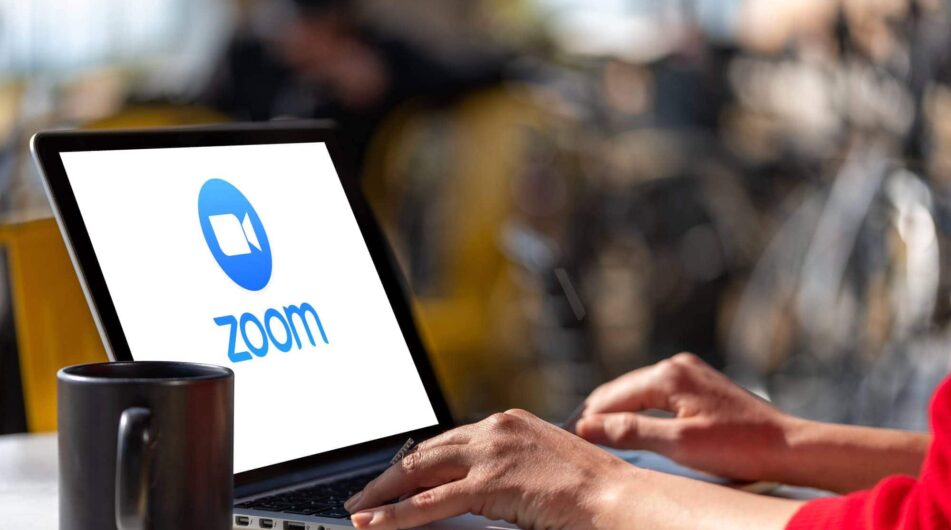Akcie Zoom v minulém roce vzrostly o více jak 400 % – dojde k obnovení expanze?