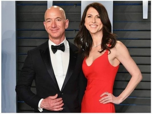 Jeff Bezos a jeho bývalá žena MacKenzie Scott