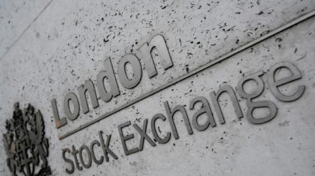 Londýnská burza (London Stock Exchange): K čemu slouží a jak se obchoduje na jedné z největších evropských burz?