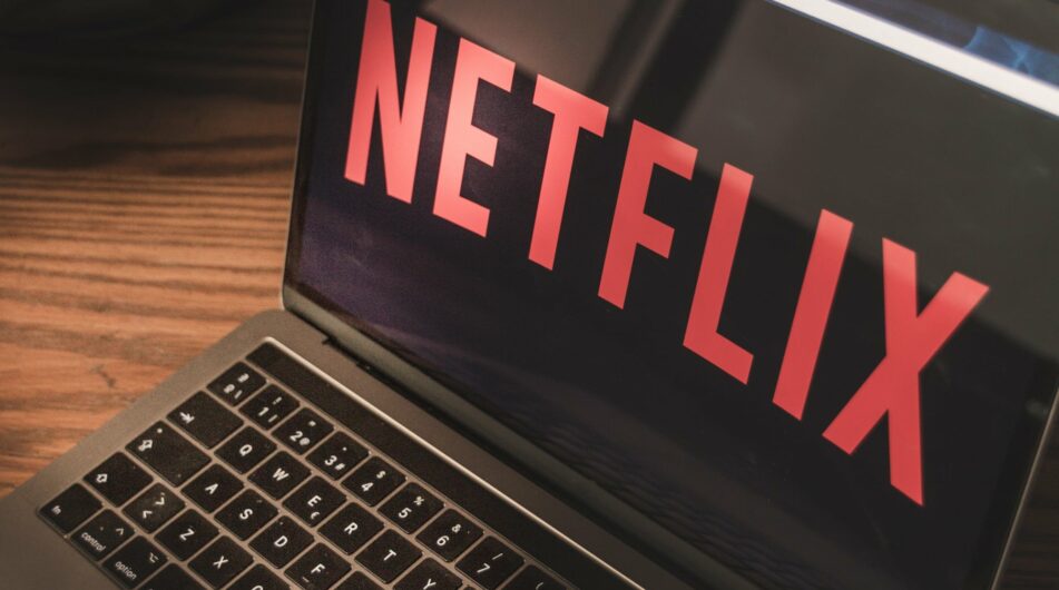 Proč růstový příběh Netflixu nekončí, i když se Wall Street obává problémů s předplatiteli
