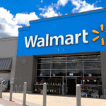 <strong>TIP:</strong> Jak je možné, že se akcie Walmart propadly za jediný den o 12 %?