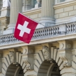 <strong>Přečtěte si více:</strong> <a href="https://finex.cz/investice-do-bankovniho-sektoru-svycarske-banky-ubs-group-a-credit-suisse/">Investice do bankovního sektoru: Švýcarské banky UBS Group a Credit Suisse</a>
