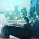 <strong>Přečtěte si více</strong>: <a href="https://finex.cz/7-kontroverznich-investicnich-teorii-neovlivnuje-nektera-z-nich-vase-investicni-rozhodovani/">7 kontroverzních investičních teorií - Neovlivňuje některá z nich vaše investiční rozhodování?</a>