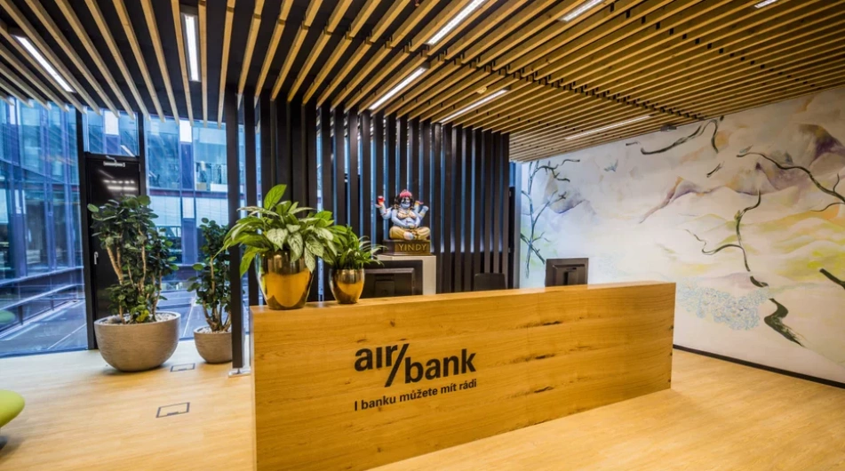 Air Bank spouští jednoduché investování do akcií a ETF přímo v mobilu! Bude lepší než Revolut a banky?