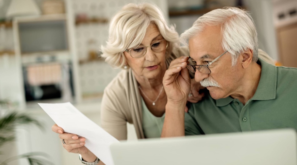 Žalostné vyhlídky penzijního systému ČR: Co se chystá a jak se zajistit na stáří?