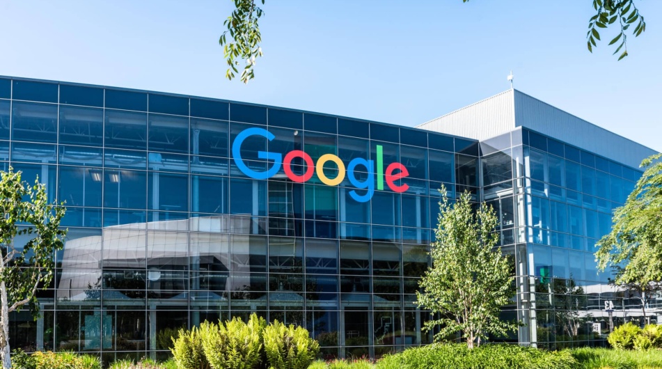 Google porušil antimonopolní zákony: Nepříjemný precedens pro technologické giganty