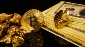 Předčí zlato v tržním šílenství i Bitcoin? Nastal čas na prodej akcií? | Burza s odstupem