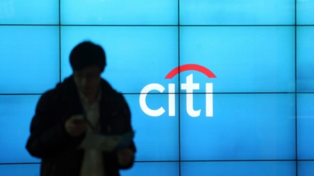 Citigroup omylem prodala akcie za 5,5 bilionu korun! Dostala mastnou pokutu