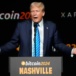 Trump chce koupit kryptoměnovou platformu. Setká se s ředitelem Coinbase