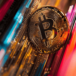 Experti věří v Bitcoin! Do roku 2030 má dosáhnout 2,4 milionu dolarů