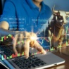 2 akcie, od kterých analytici očekávají růst o desítky procent!
