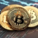 Bitcoiny mizí z krypto burz raketovým tempem! Kam se ztrácejí?