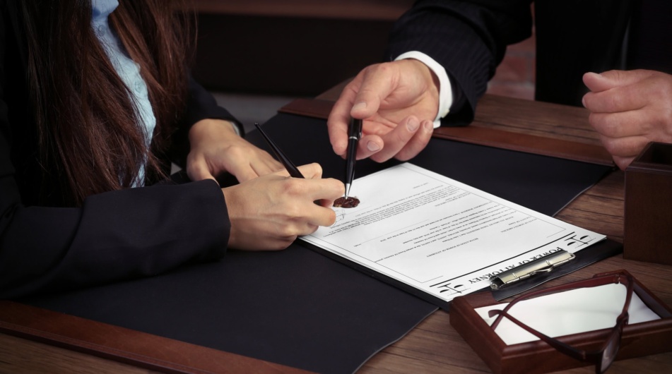 Daňové aspekty dědictví a darování cenných papírů. Jak postupovat při dědictví či darování akcií a jiných investic?